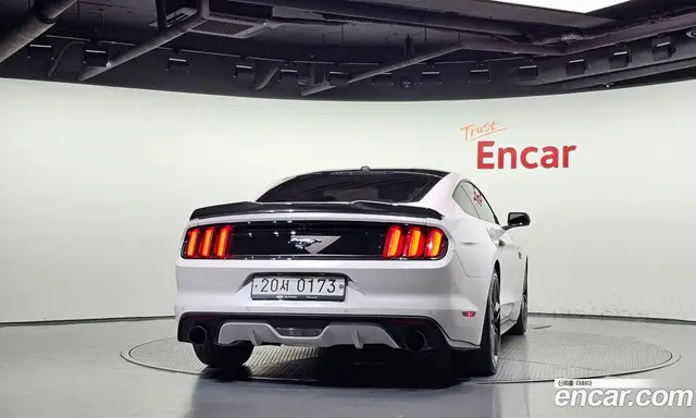 Ford Mustang 2016 2.3 АКПП, миниатюра 4 Ford Mustang 2016 2.3 АКПП, миниатюра 4