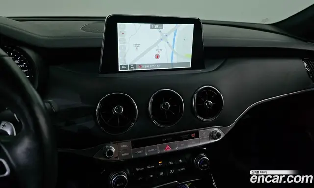 Kia Stinger 2019 2.0 АКПП, миниатюра 12