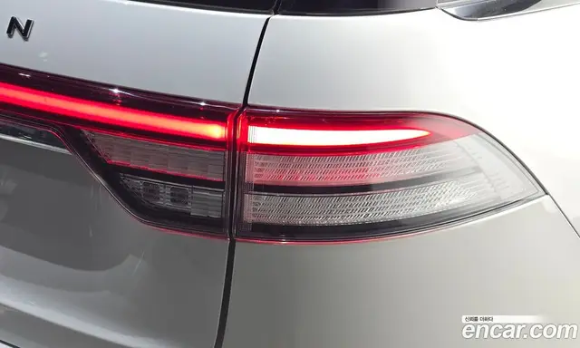 Lincoln Aviator 2020 3.0 АКПП, миниатюра 8 Lincoln Aviator 2020 3.0 АКПП, миниатюра 8