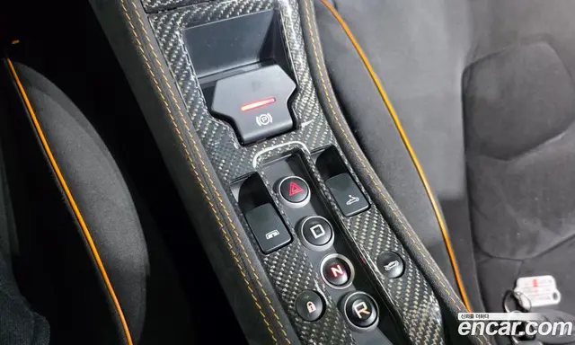 McLaren 650S 2015 3.8 АКПП, миниатюра 9 McLaren 650S 2015 3.8 АКПП, миниатюра 9