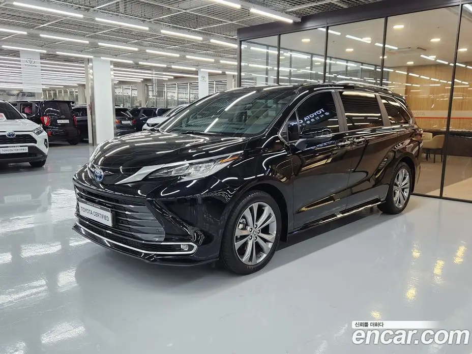 Toyota Sienna 2025 2.5 вариатор, фото 1 Toyota Sienna 2025 2.5 вариатор, фото 1