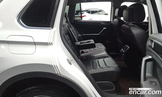 Volkswagen Tiguan 2022 2.0 АКПП, миниатюра 12