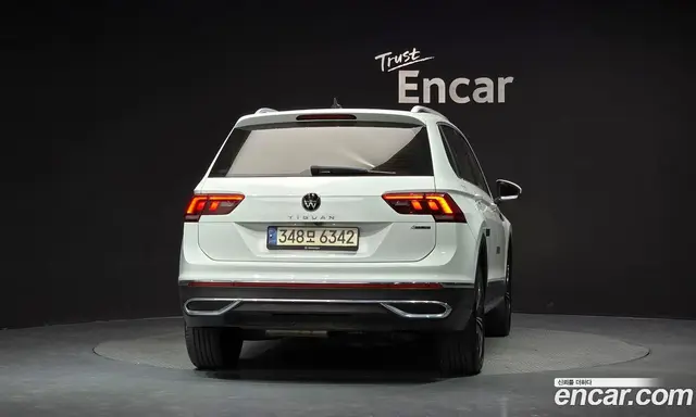Volkswagen Tiguan 2022 2.0 АКПП, миниатюра 4