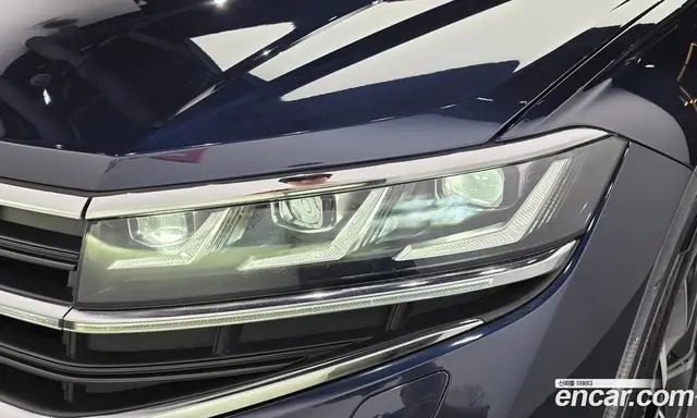 Volkswagen Touareg 2024 3.0 АКПП, миниатюра 8