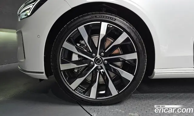 Volvo S90 2026 2.0 АКПП, миниатюра 5 Volvo S90 2026 2.0 АКПП, миниатюра 5