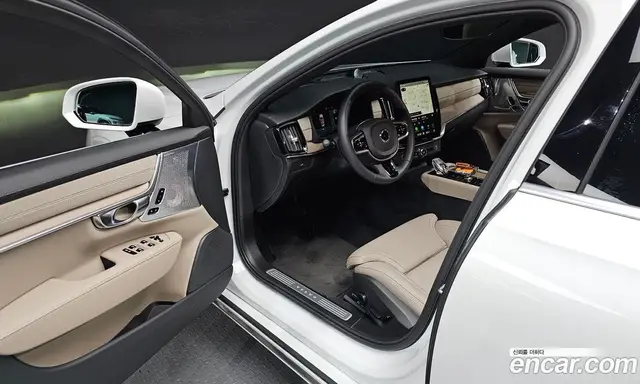 Volvo S90 2026 2.0 АКПП, миниатюра 10 Volvo S90 2026 2.0 АКПП, миниатюра 10