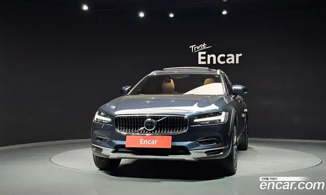 Volvo V90 2020 2.0 АКПП, миниатюра 3 Volvo V90 2020 2.0 АКПП, миниатюра 3