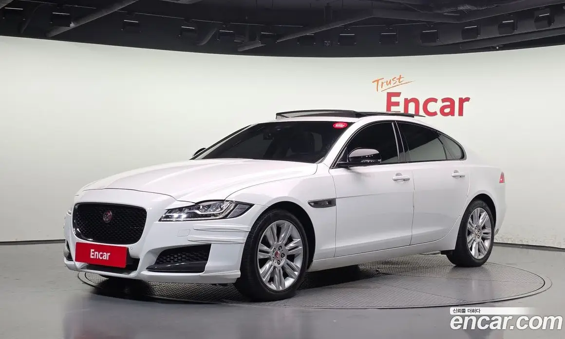 Jaguar XF 2019 2.0 АКПП, фото 1 Jaguar XF 2019 2.0 АКПП, фото 1