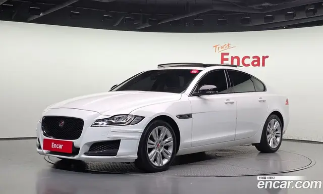Jaguar XF, 2019, 102 600 км Jaguar XF, 2019, 102 600 км