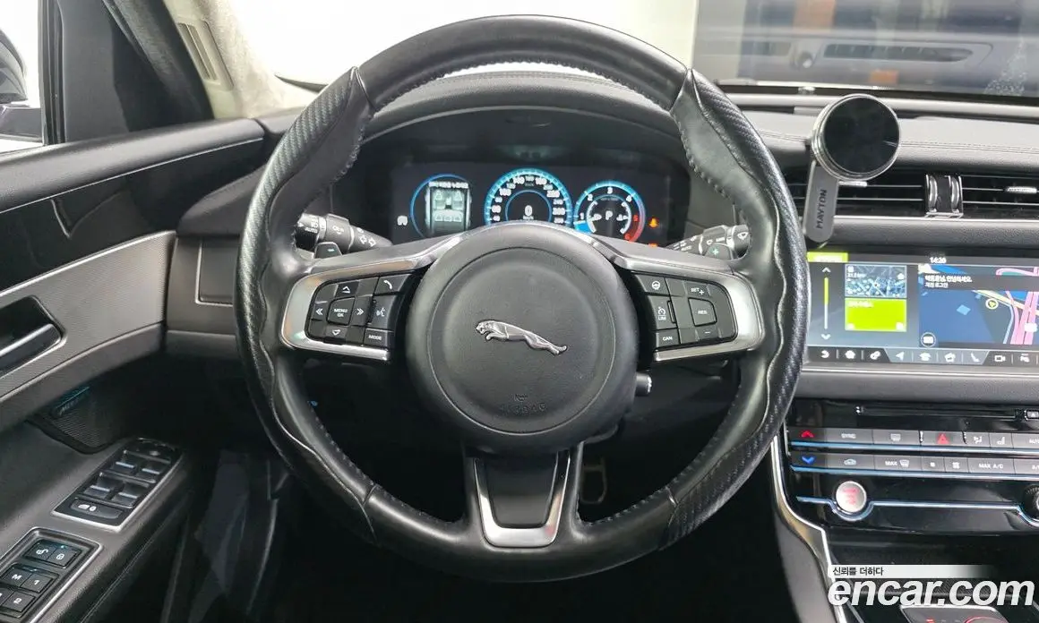 Jaguar XF 2019 2.0 АКПП, фото 13 Jaguar XF 2019 2.0 АКПП, фото 13