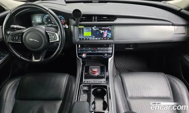 Jaguar XF 2019 2.0 АКПП, миниатюра 7 Jaguar XF 2019 2.0 АКПП, миниатюра 7