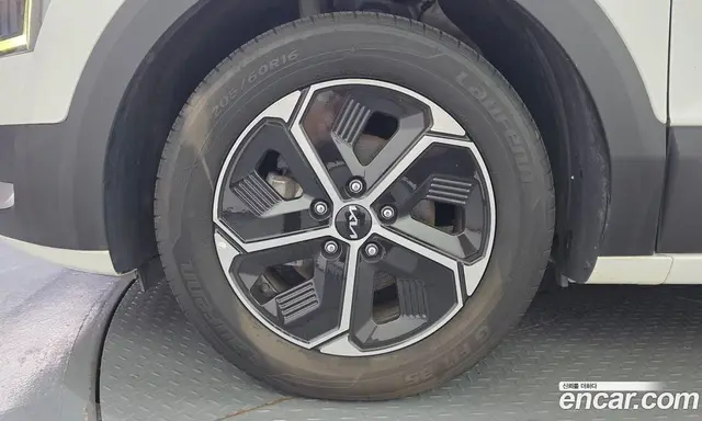 Kia Niro 2022 1.6 АКПП, миниатюра 5 Kia Niro 2022 1.6 АКПП, миниатюра 5