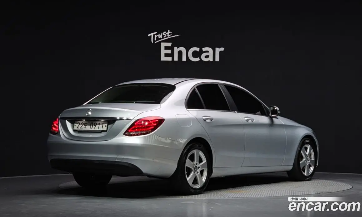 Mercedes-Benz C-Class 2016 1.6 АКПП, фото 2 Mercedes-Benz C-Class 2016 1.6 АКПП, фото 2