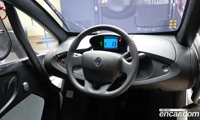 Renault (Samsung) Twizy 2020 0.1 АКПП, миниатюра 9 Renault (Samsung) Twizy 2020 0.1 АКПП, миниатюра 9