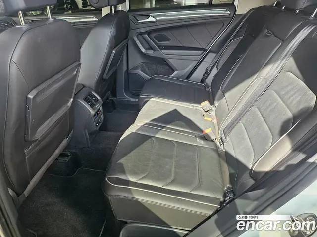 Volkswagen Tiguan 2020 2.0 АКПП, миниатюра 11 Volkswagen Tiguan 2020 2.0 АКПП, миниатюра 11