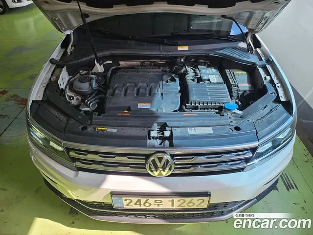 Volkswagen Tiguan 2020 2.0 АКПП, миниатюра 6 Volkswagen Tiguan 2020 2.0 АКПП, миниатюра 6