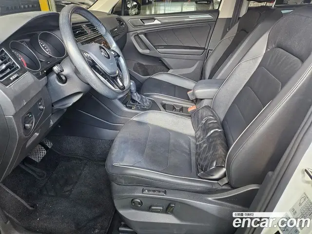 Volkswagen Tiguan 2020 2.0 АКПП, миниатюра 10 Volkswagen Tiguan 2020 2.0 АКПП, миниатюра 10
