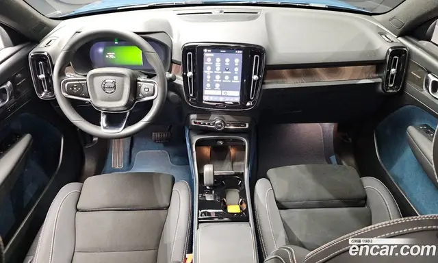 Volvo C40 2023 0.2 АКПП, миниатюра 10 Volvo C40 2023 0.2 АКПП, миниатюра 10