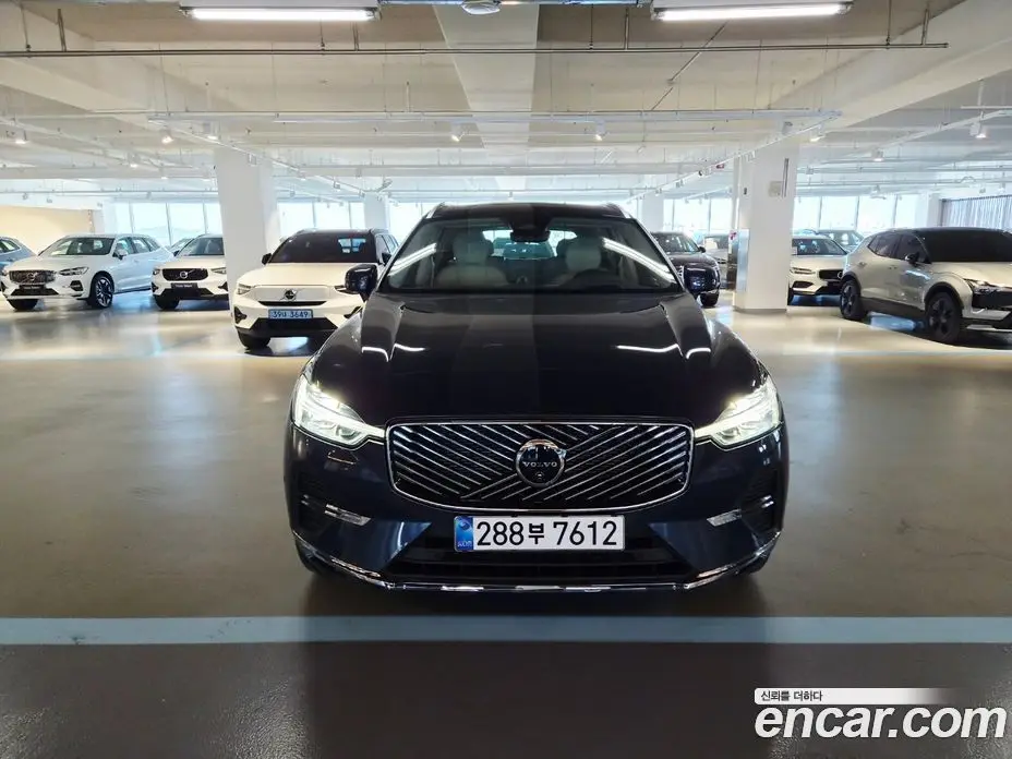 Volvo XC60 2025 2.0 АКПП, фото 3