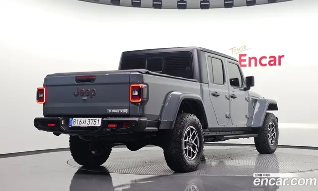 Jeep Gladiator, 2025, 21 333 км