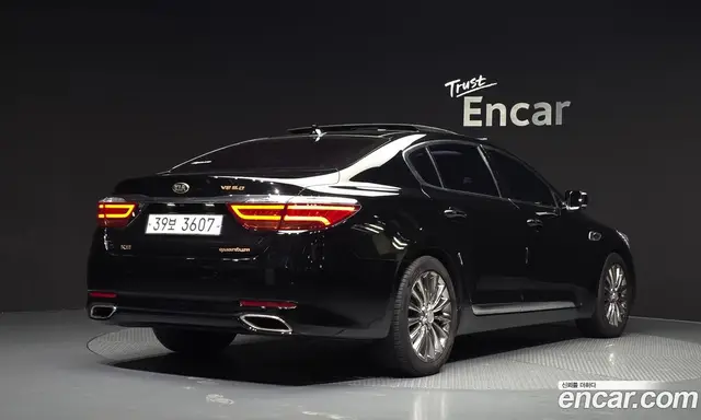 Kia K9, 2017, 143 523 км