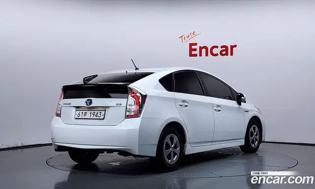 Toyota Prius 2014 1.8 АКПП, миниатюра 2 Toyota Prius 2014 1.8 АКПП, миниатюра 2