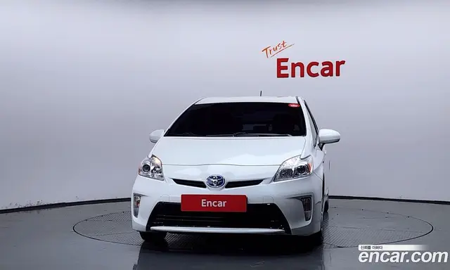 Toyota Prius 2014 1.8 АКПП, миниатюра 3 Toyota Prius 2014 1.8 АКПП, миниатюра 3