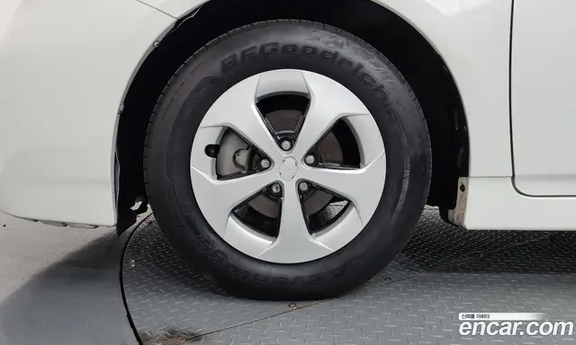 Toyota Prius 2014 1.8 АКПП, миниатюра 5 Toyota Prius 2014 1.8 АКПП, миниатюра 5