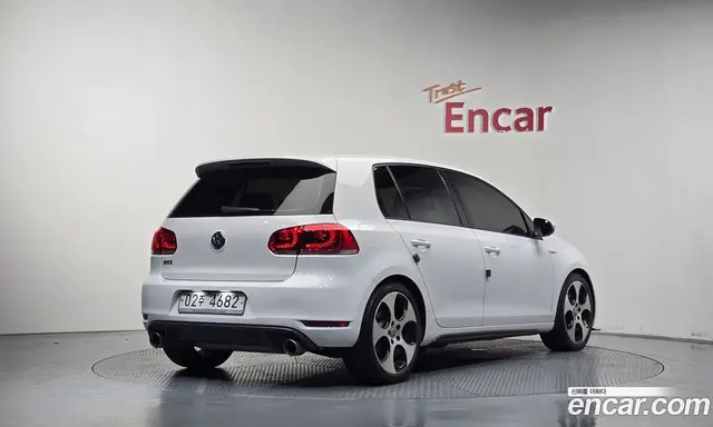 Volkswagen Golf 2011 2.0 АКПП, миниатюра 2 Volkswagen Golf 2011 2.0 АКПП, миниатюра 2