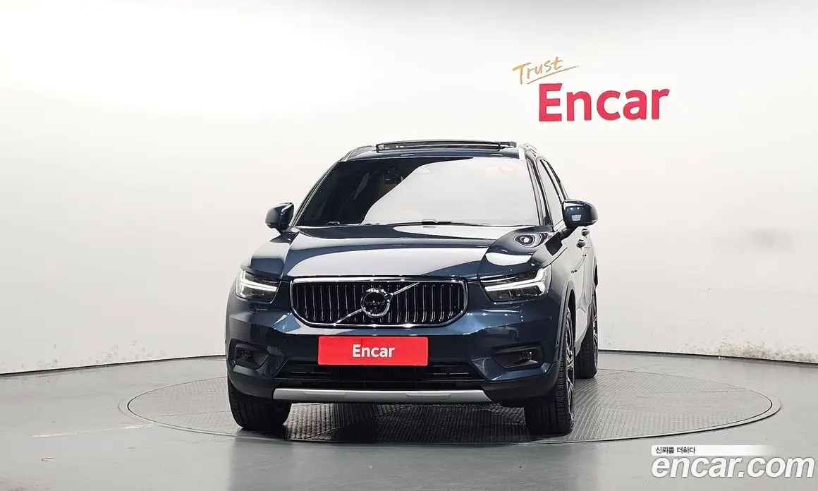 Volvo XC40 2021 2.0 АКПП, фото 3