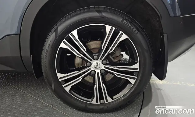Volvo XC40 2021 2.0 АКПП, миниатюра 7