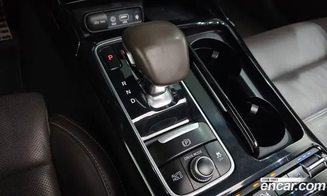 Kia Stinger 2017 2.0 АКПП, миниатюра 9 Kia Stinger 2017 2.0 АКПП, миниатюра 9