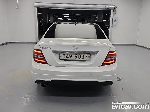 Mercedes-Benz C-Class 2013 1.8 АКПП, миниатюра 3 Mercedes-Benz C-Class 2013 1.8 АКПП, миниатюра 3