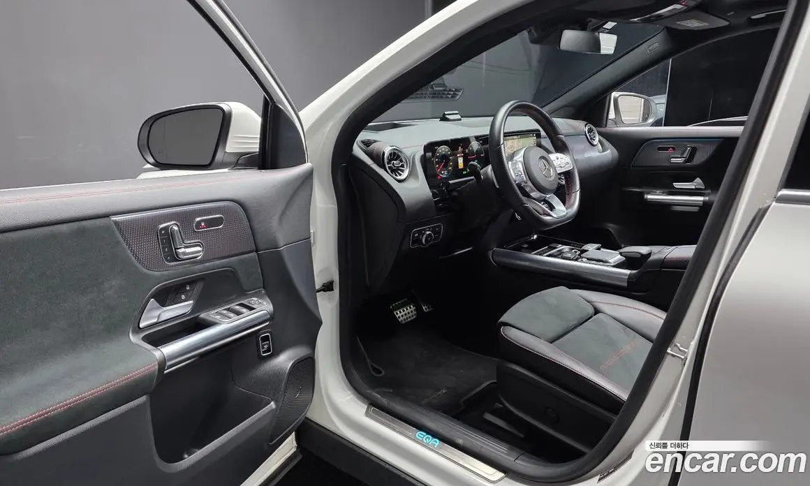 Mercedes-Benz EQA 2022 0.2 АКПП, фото 13