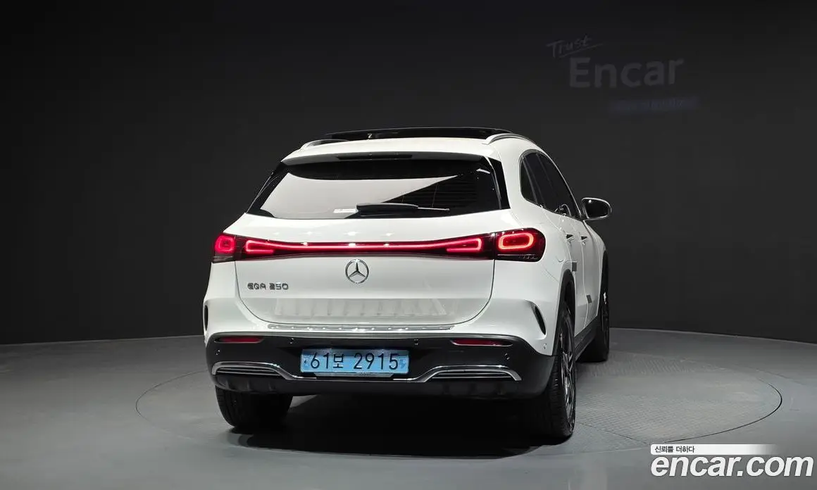 Mercedes-Benz EQA 2022 0.2 АКПП, фото 4