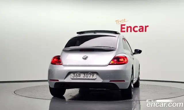 Volkswagen Beetle 2016 2.0 АКПП, миниатюра 3 Volkswagen Beetle 2016 2.0 АКПП, миниатюра 3