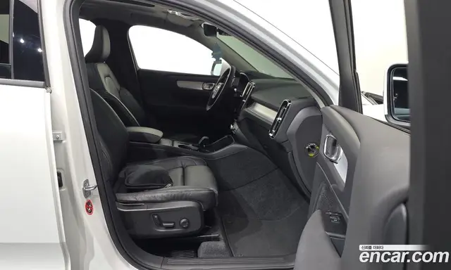 Volvo XC40 2021 2.0 АКПП, миниатюра 11