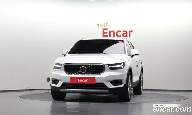 Volvo XC40 2021 2.0 АКПП, миниатюра 3