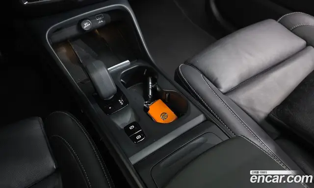 Volvo XC40 2021 2.0 АКПП, миниатюра 9