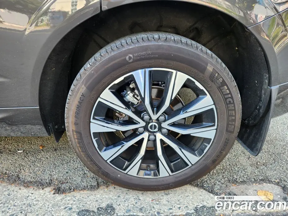 Volvo XC60 2024 2.0 АКПП, фото 5