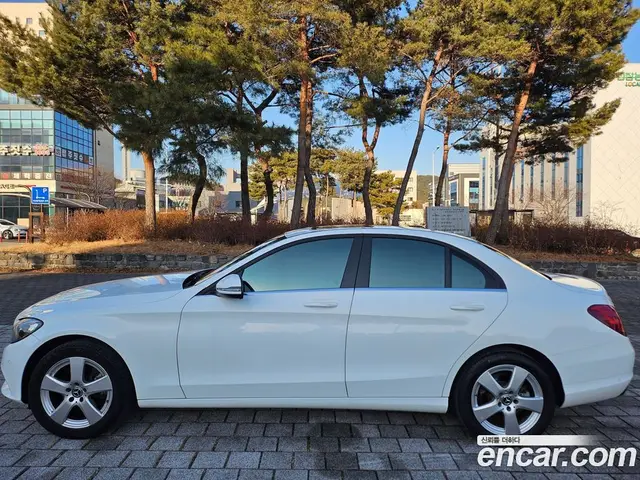 Mercedes-Benz C-Class 2017 2.0 АКПП, миниатюра 4