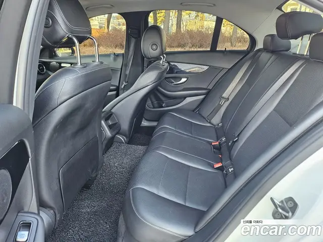 Mercedes-Benz C-Class 2017 2.0 АКПП, миниатюра 9