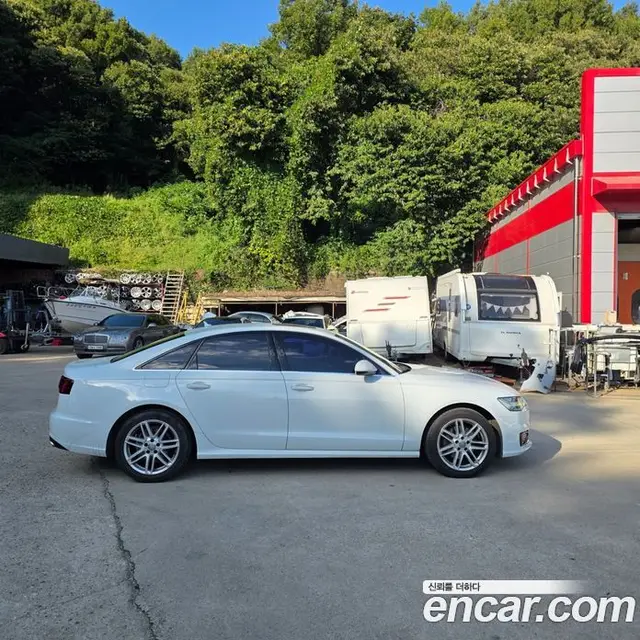 Audi A6 2015 2.0 АКПП, миниатюра 7