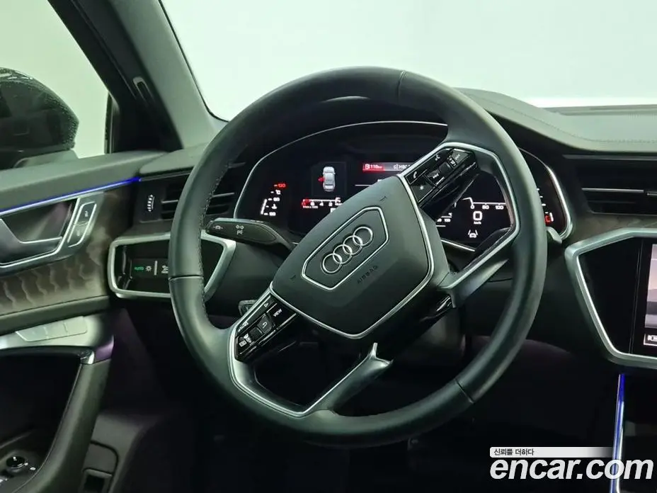 Audi A6 2023 2.0 АКПП, фото 9