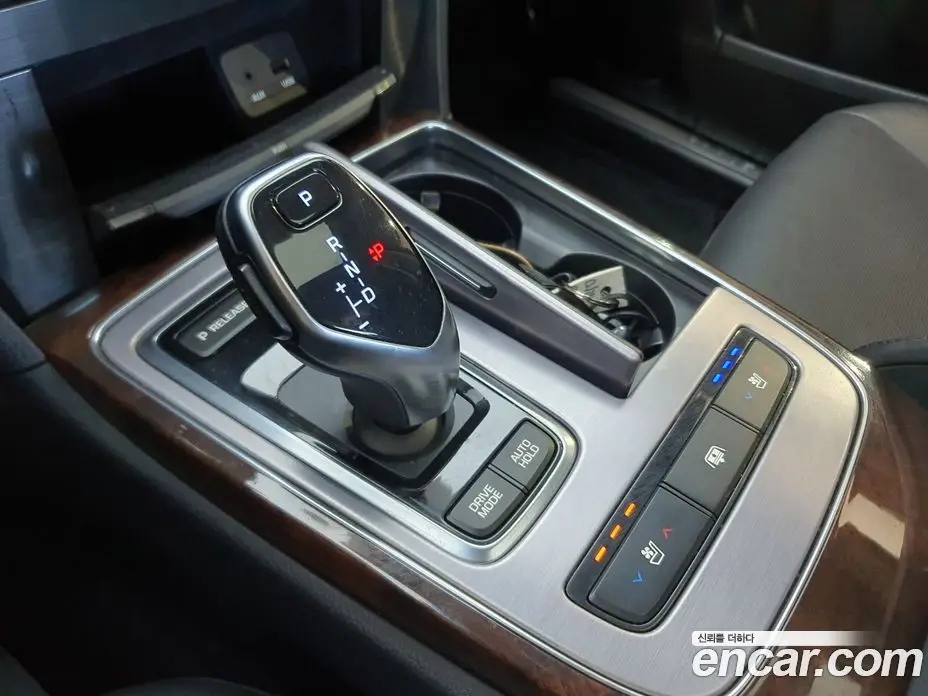 Hyundai Equus 2013 3.8 АКПП, фото 12 Hyundai Equus 2013 3.8 АКПП, фото 12