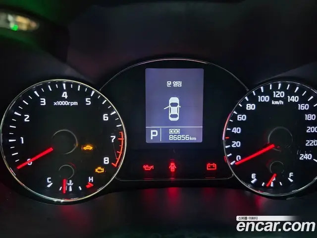 Kia K3 2015 1.6 АКПП, миниатюра 9