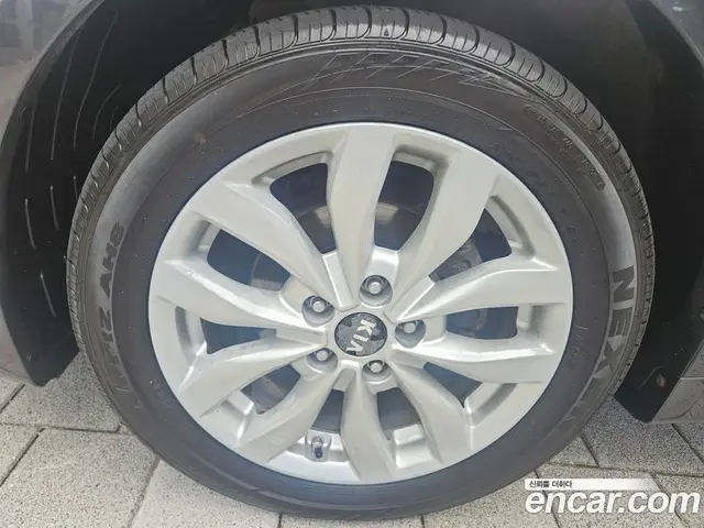 Kia K5 (Optima) 2014 2.0 АКПП, миниатюра 8 Kia K5 (Optima) 2014 2.0 АКПП, миниатюра 8