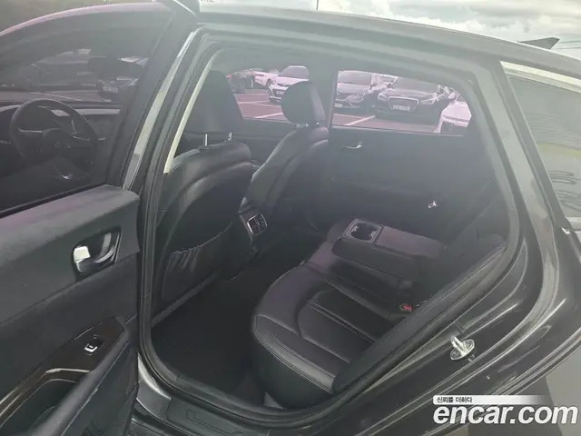 Kia K5 (Optima) 2015 2.0 АКПП, миниатюра 8 Kia K5 (Optima) 2015 2.0 АКПП, миниатюра 8