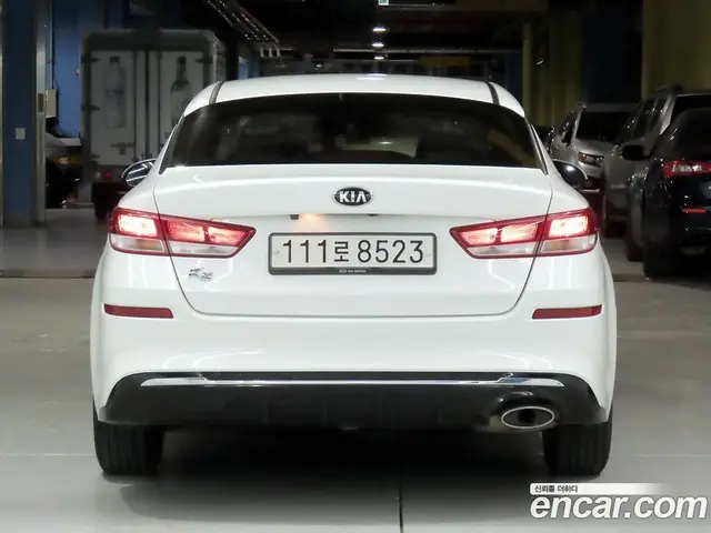 Kia K5 (Optima) 2018 2.0 АКПП, миниатюра 3