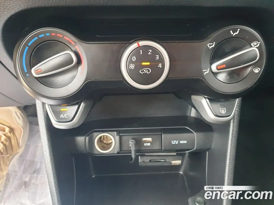 Kia Morning 2017 1.0 АКПП, фото 15